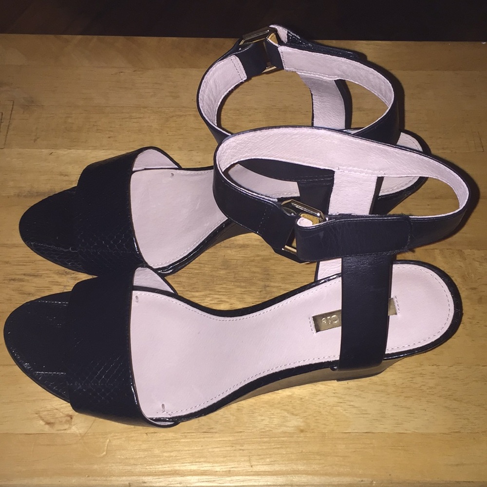 Black Leather ankle strap wedge sandal comes w/box